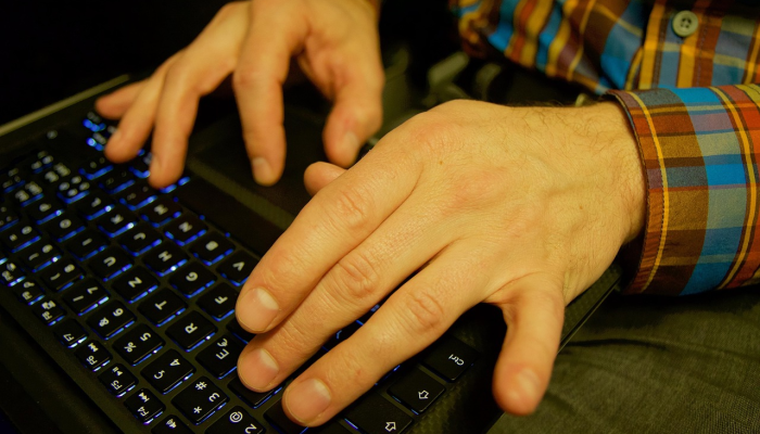 辅助神器“财神十三张小程序怎样才能有好牌”开挂(透视)辅助教程 辅助神器“财神十三张小程序怎样才能有好牌”开挂(透视)辅助教程