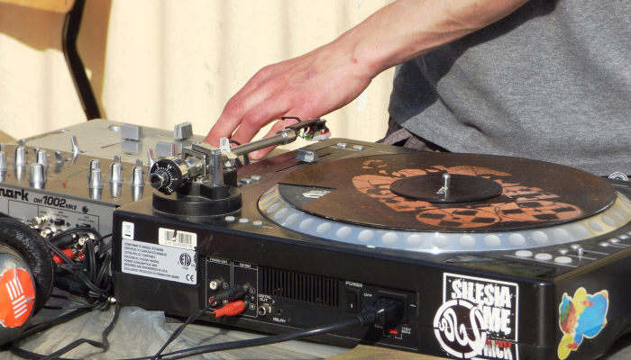 万能开挂辅助“财神十三张万能辅助器”开挂(透视)辅助教程