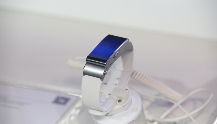 辅助开挂工具“哥哥打大a辅助工具”详细分享装挂步骤